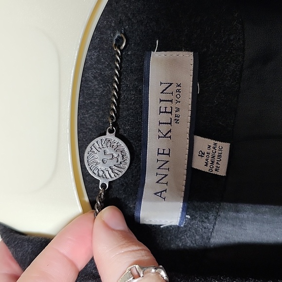 Anne Klein 100 Percent Wool Double Breasted Gray Long Coat Overcoat Womens 12 - Picture 5 of 9